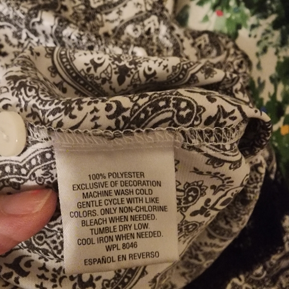 Women's Sleepwear - Picture 3 of 16